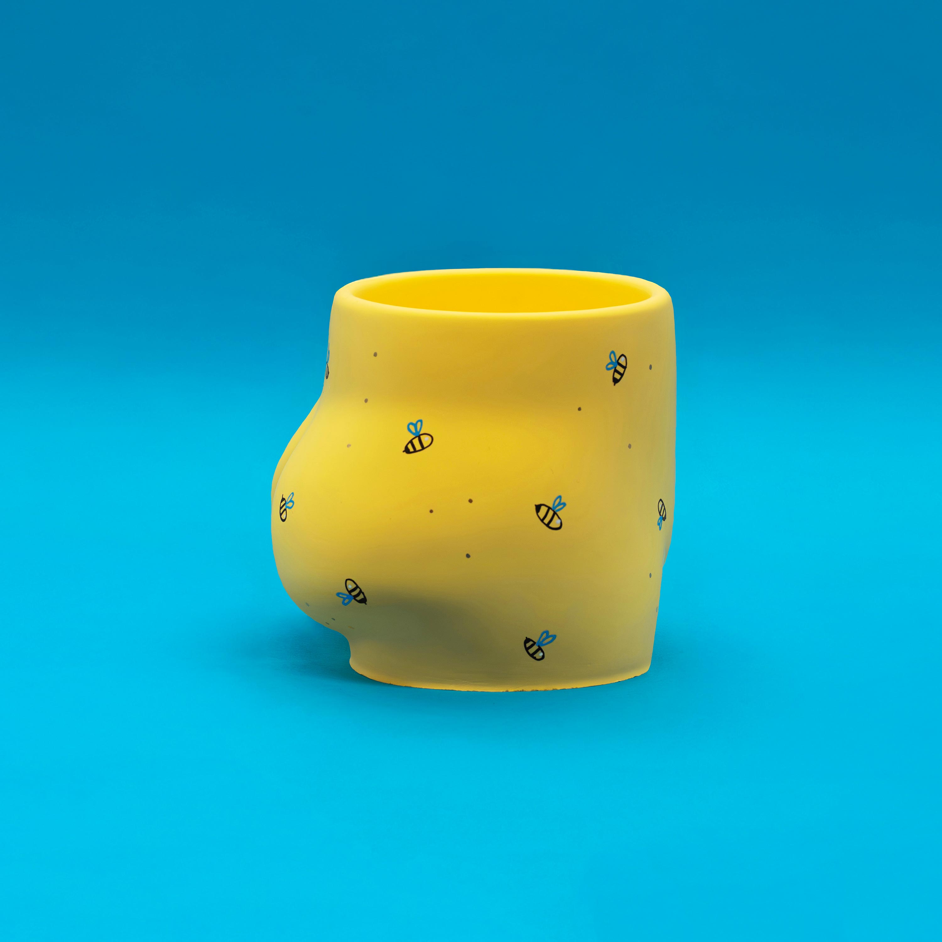 BEE CUL